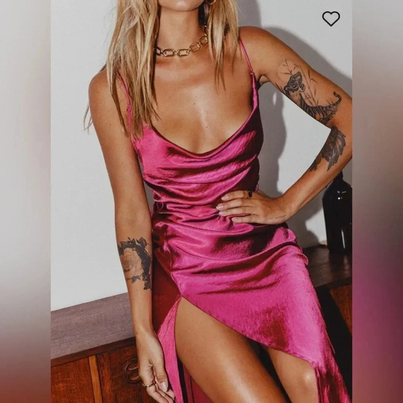 Princess Polly Lioness WALK THE LINE MIDI DRESS MAGENTA - Picture 3 of 12